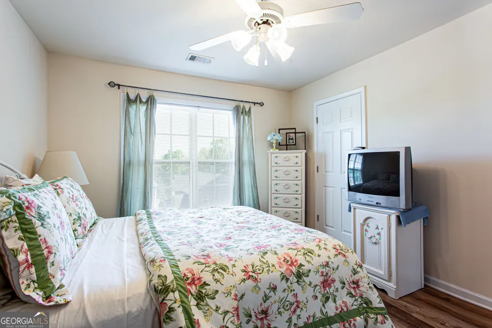 863 Van Briggle PATH Sugar Hill, GA 30518