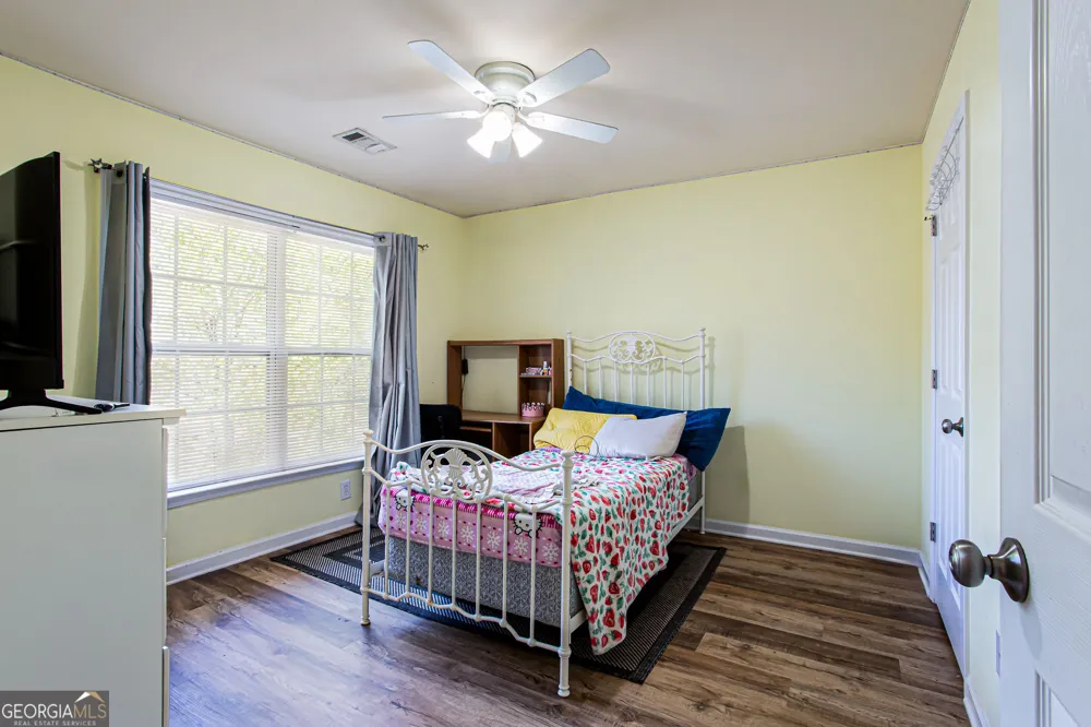 863 Van Briggle PATH Sugar Hill, GA 30518