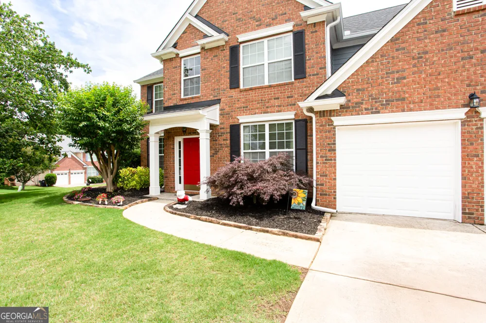 863 Van Briggle PATH Sugar Hill, GA 30518