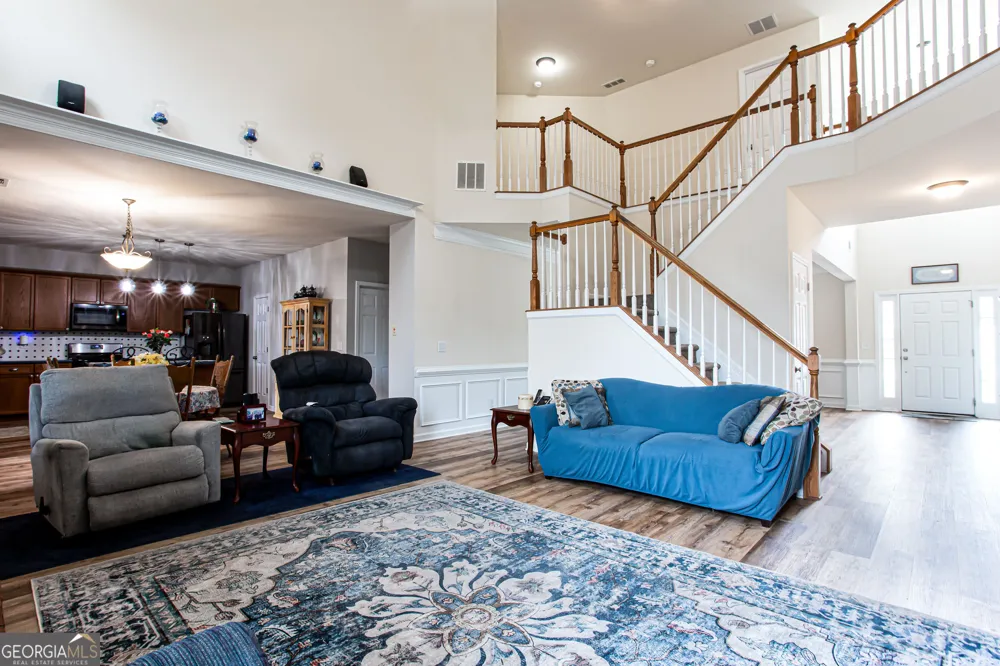 863 Van Briggle PATH Sugar Hill, GA 30518