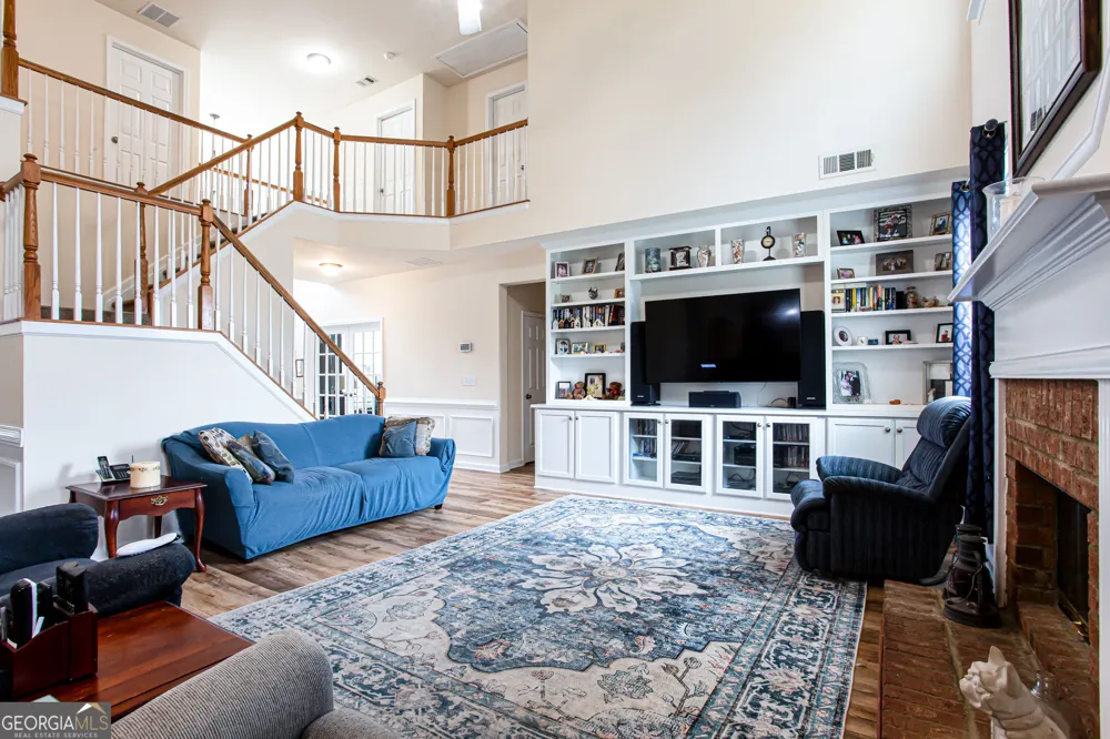 863 Van Briggle PATH Sugar Hill, GA 30518