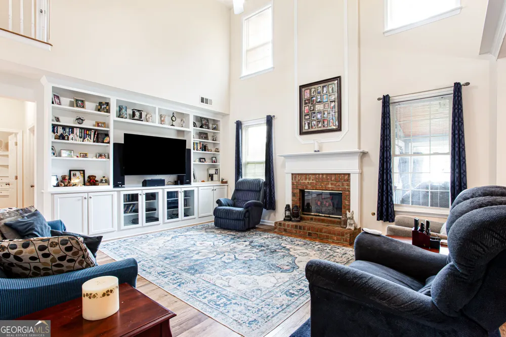 863 Van Briggle PATH Sugar Hill, GA 30518