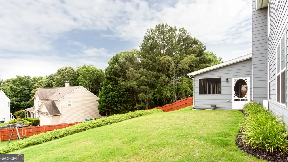 863 Van Briggle PATH Sugar Hill, GA 30518