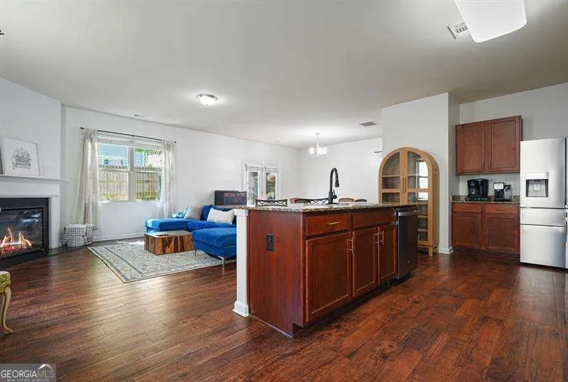 402 Wilshire CT Acworth, GA 30102