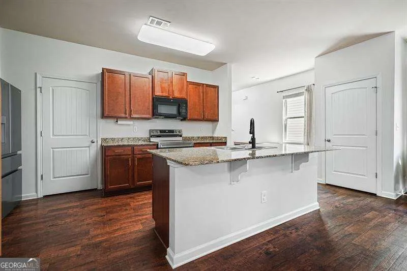 402 Wilshire CT Acworth, GA 30102