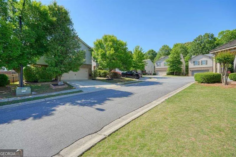 402 Wilshire CT Acworth, GA 30102