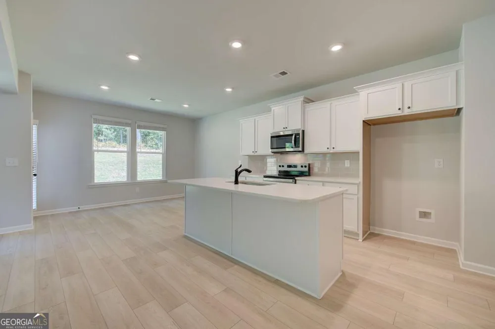 337 Tulip DR Covington, GA 30016