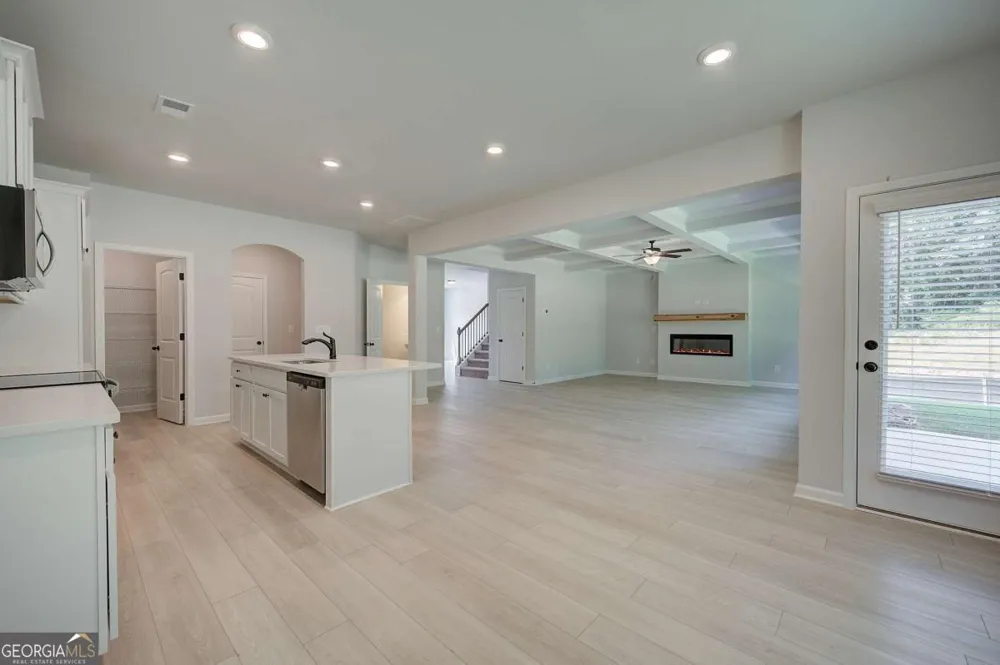 337 Tulip DR Covington, GA 30016