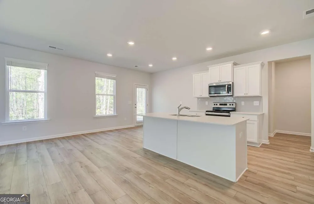 338 Tulip DR Covington, GA 30016