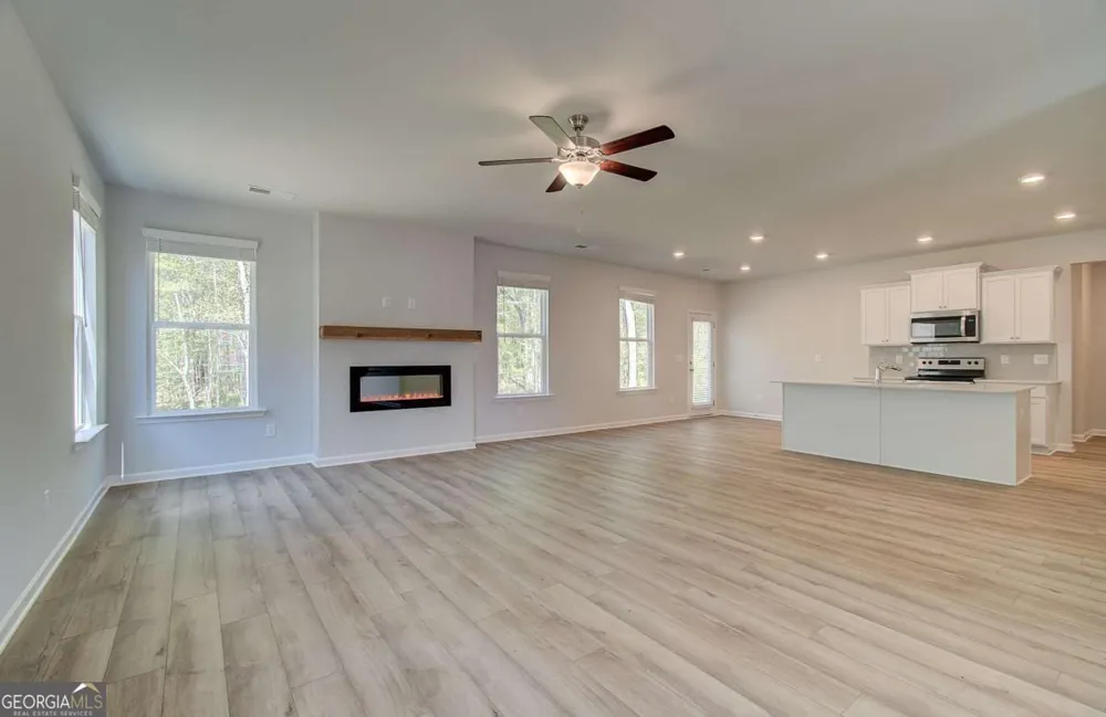 338 Tulip DR Covington, GA 30016