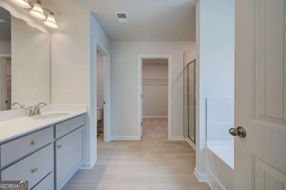 149 Geranium LN Covington, GA 30016