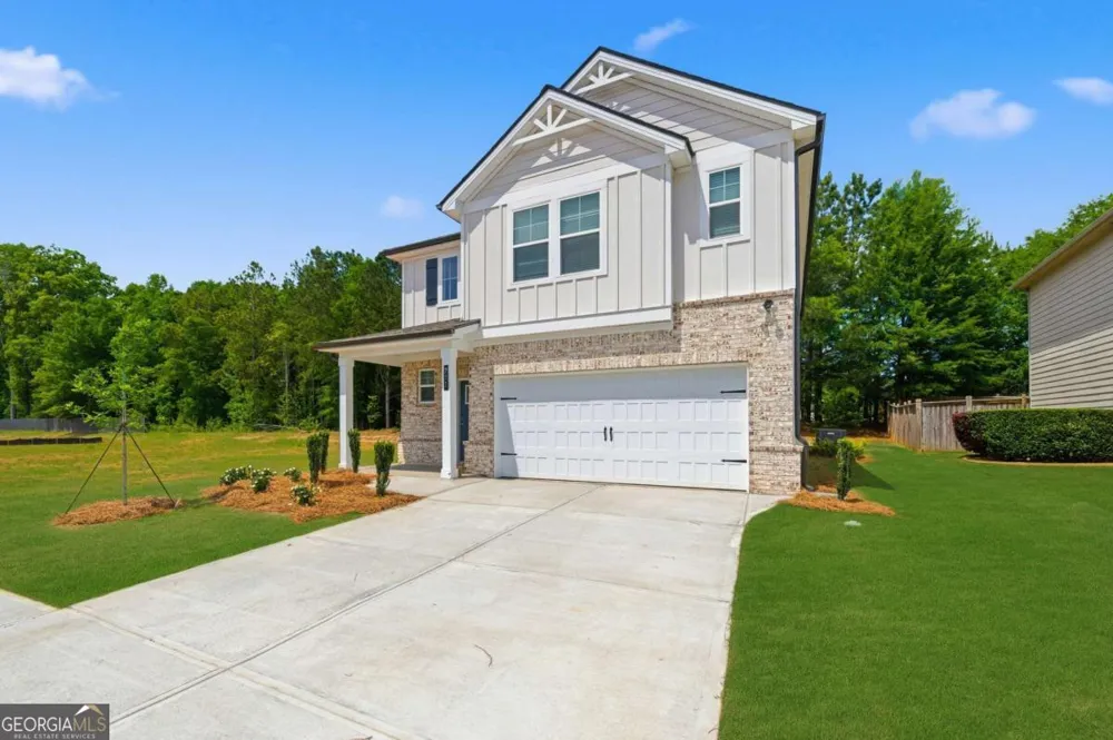 149 Geranium LN Covington, GA 30016