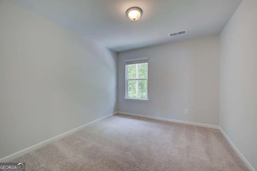 149 Geranium LN Covington, GA 30016
