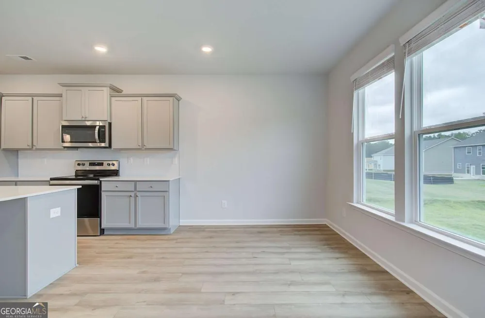 161 St Annes PL Covington, GA 30016