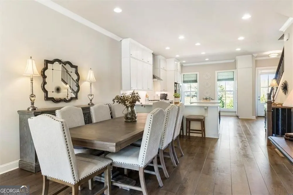 205 Phillips LN Alpharetta, GA 30009