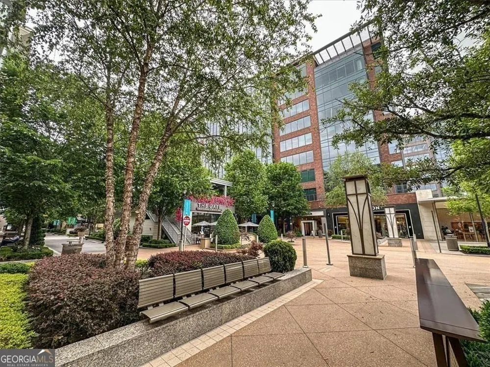 205 Phillips LN Alpharetta, GA 30009