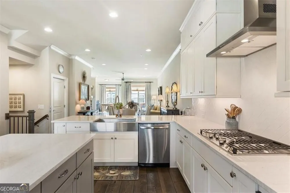 205 Phillips LN Alpharetta, GA 30009