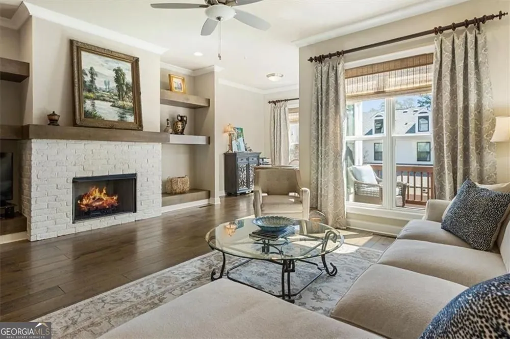205 Phillips LN Alpharetta, GA 30009