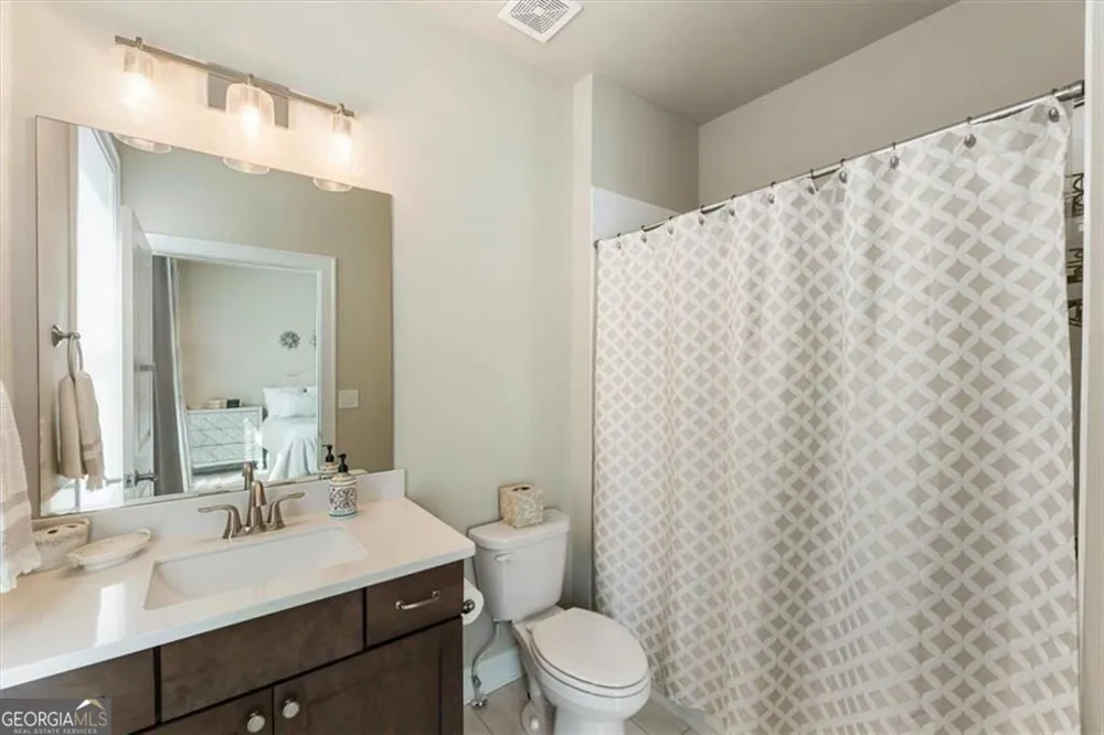 205 Phillips LN Alpharetta, GA 30009