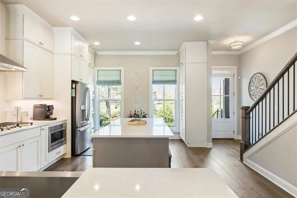 205 Phillips LN Alpharetta, GA 30009