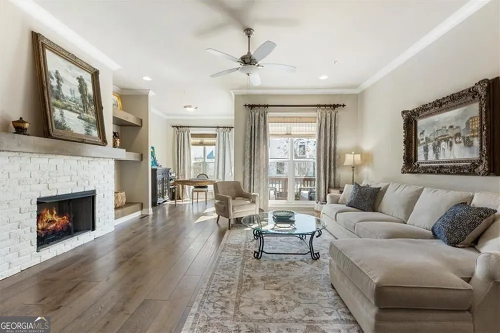205 Phillips LN Alpharetta, GA 30009
