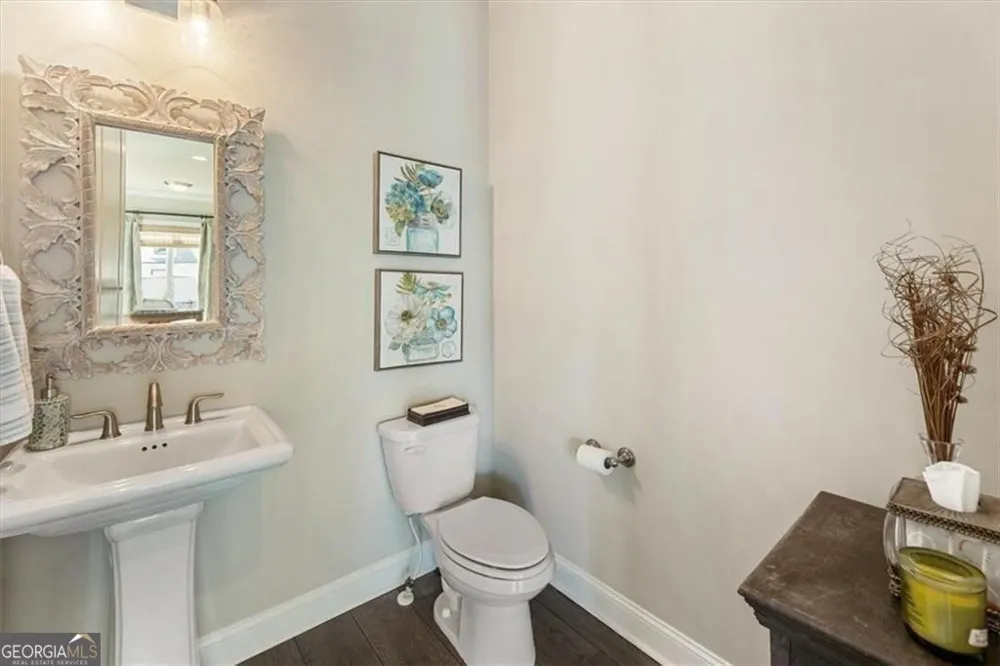 205 Phillips LN Alpharetta, GA 30009