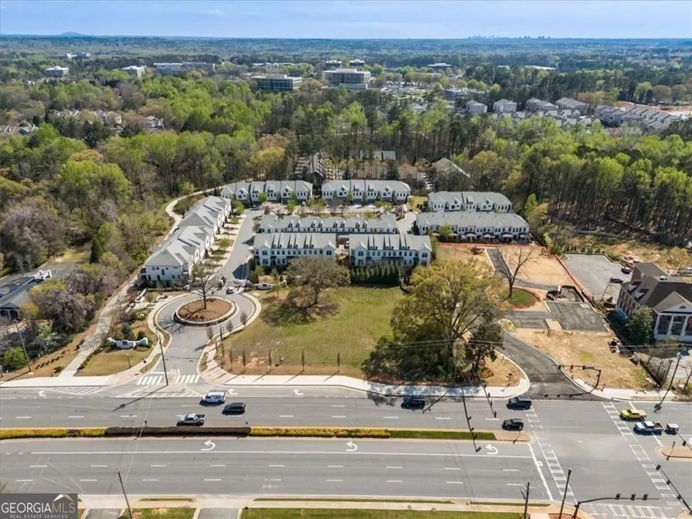 205 Phillips LN Alpharetta, GA 30009