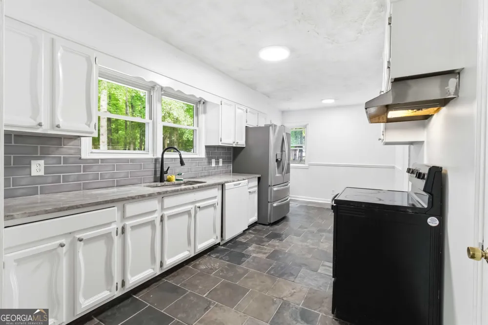 265 Winding Stream TRL Hampton, GA 30228