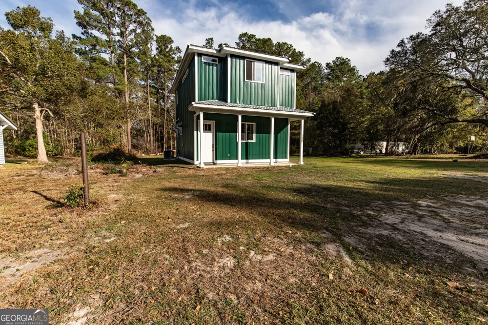 180 NE Main North ST Ludowici, GA 31316