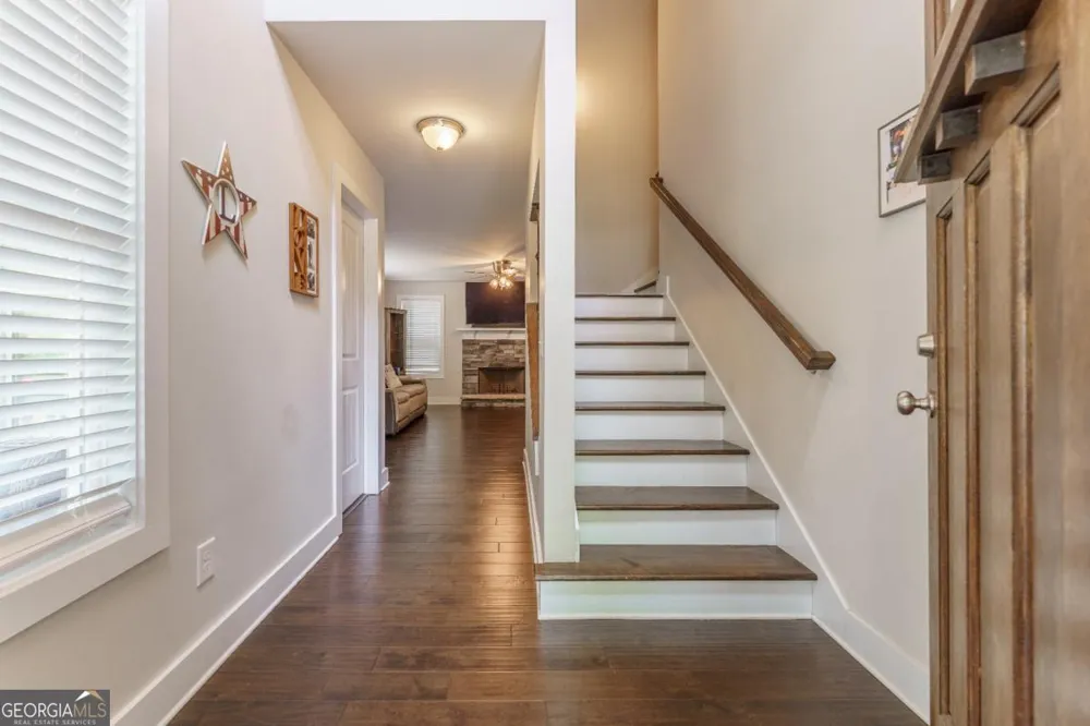 46 Longview DR Dawsonville, GA 30534