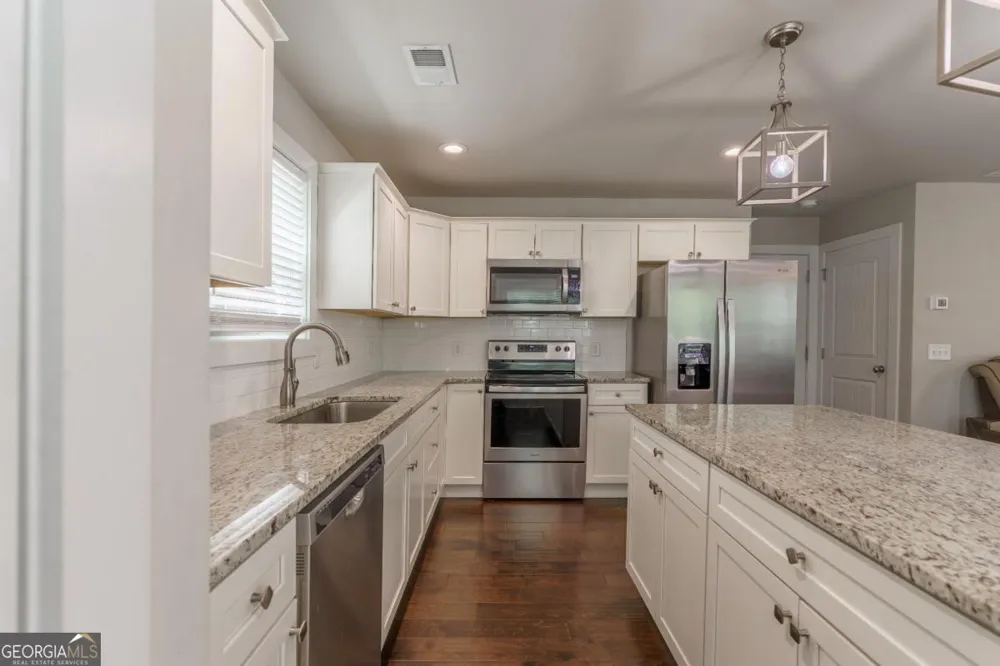 46 Longview DR Dawsonville, GA 30534