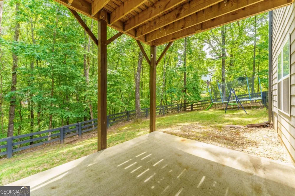 46 Longview DR Dawsonville, GA 30534