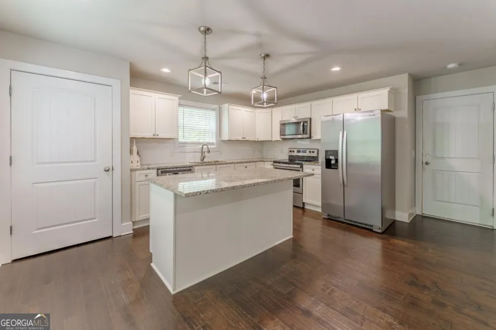 46 Longview DR Dawsonville, GA 30534