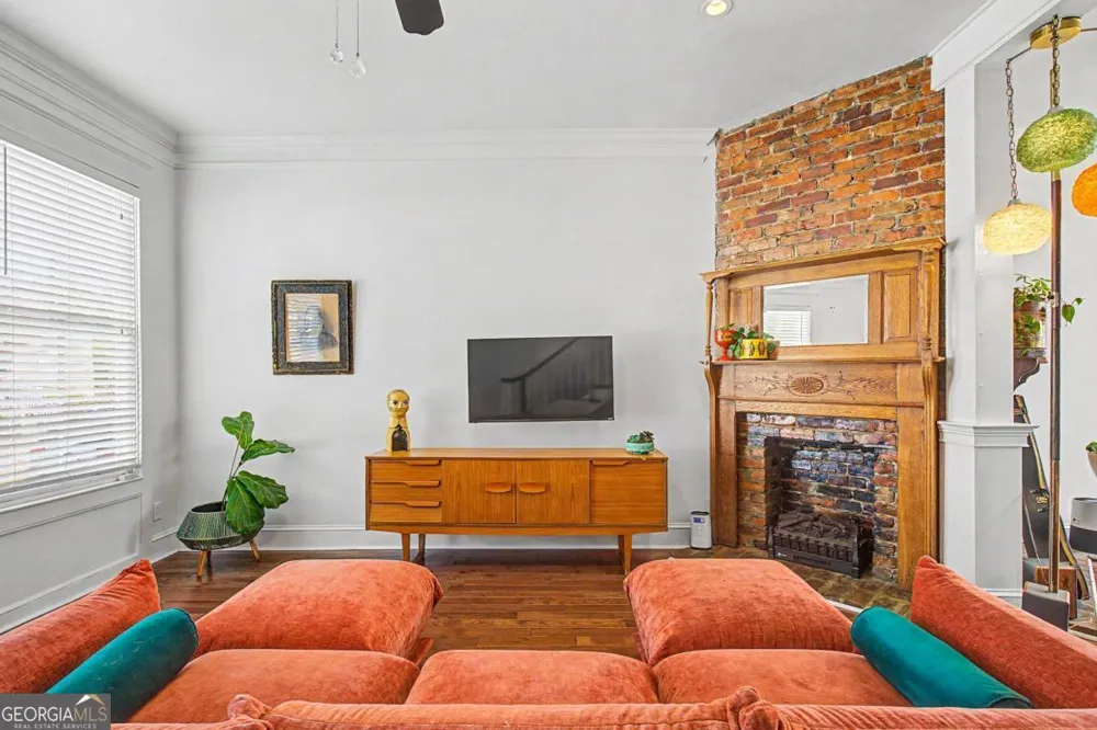 1410 Jefferson ST Savannah, GA 31401