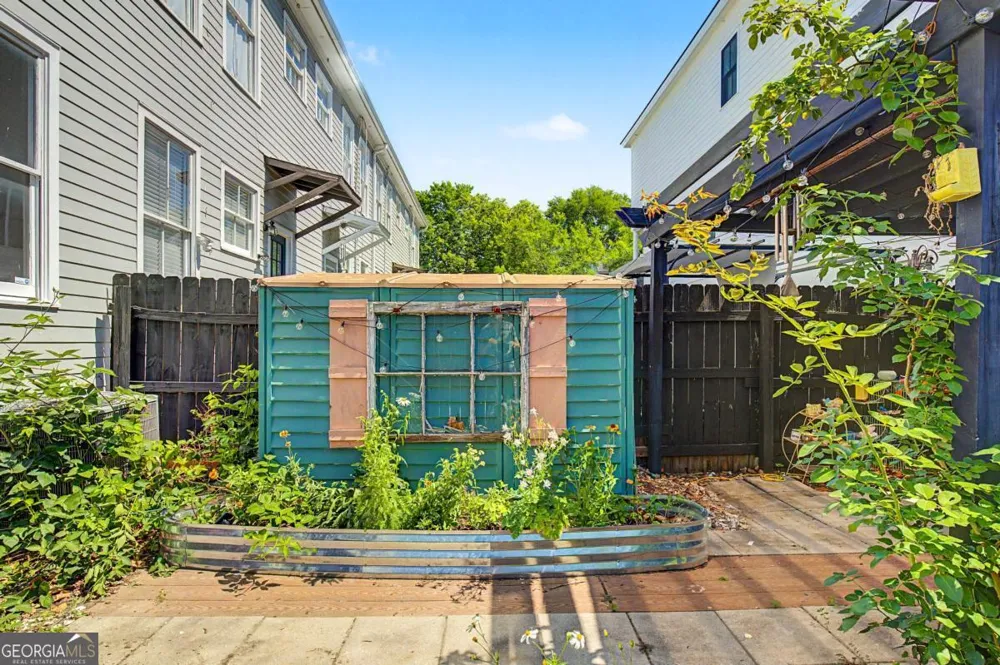 1410 Jefferson ST Savannah, GA 31401