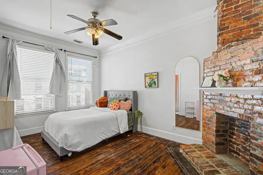 1410 Jefferson ST Savannah, GA 31401