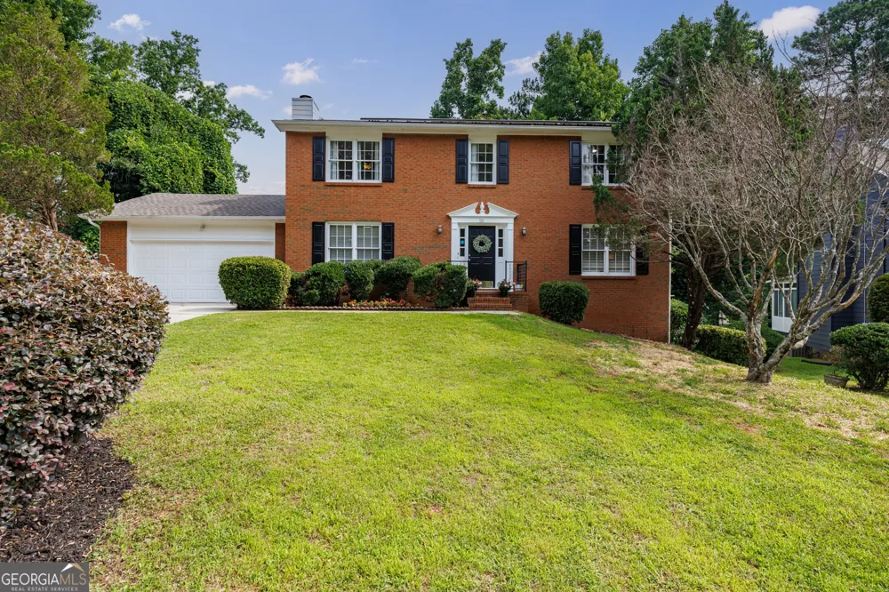 861 Lagoon CT Stone Mountain, GA 30083