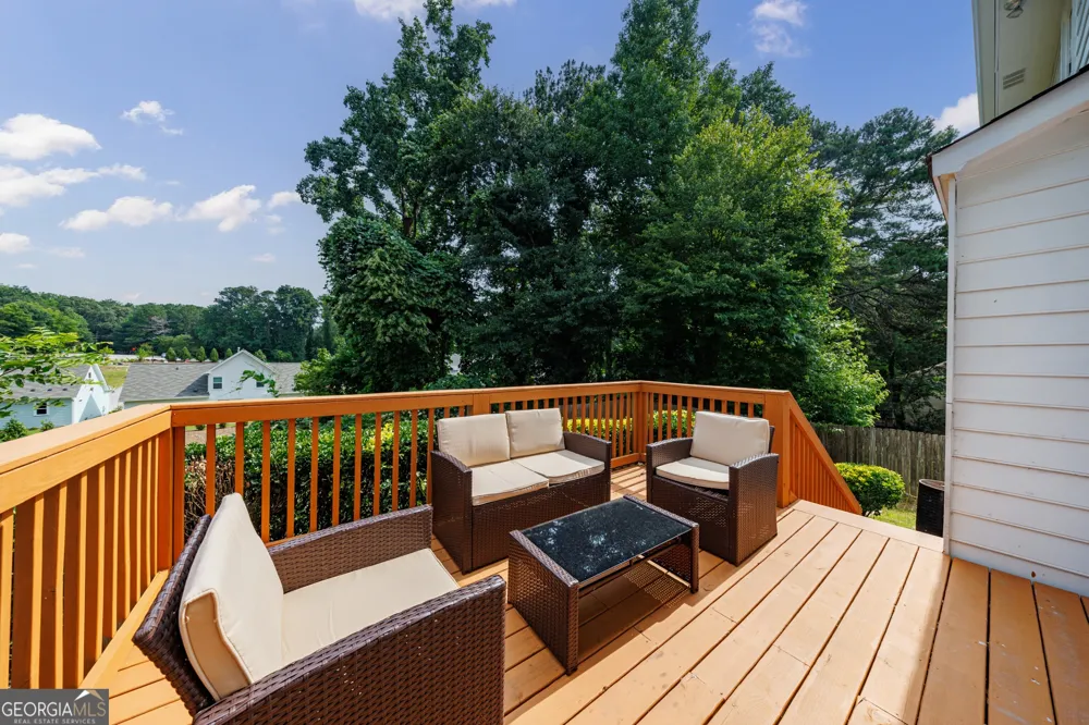 861 Lagoon CT Stone Mountain, GA 30083