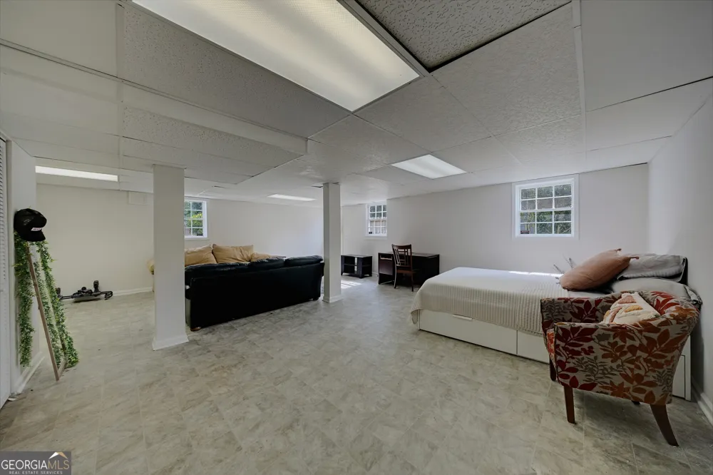 861 Lagoon CT Stone Mountain, GA 30083