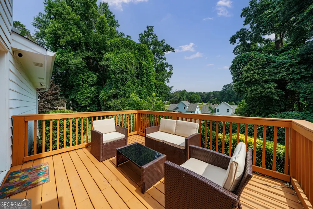 861 Lagoon CT Stone Mountain, GA 30083