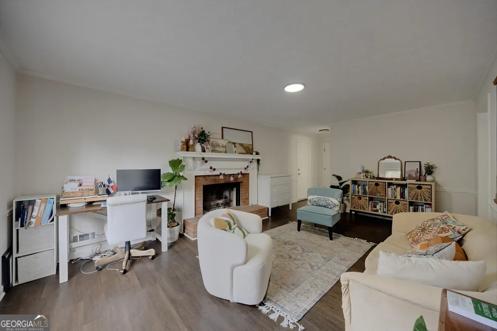 861 Lagoon CT Stone Mountain, GA 30083