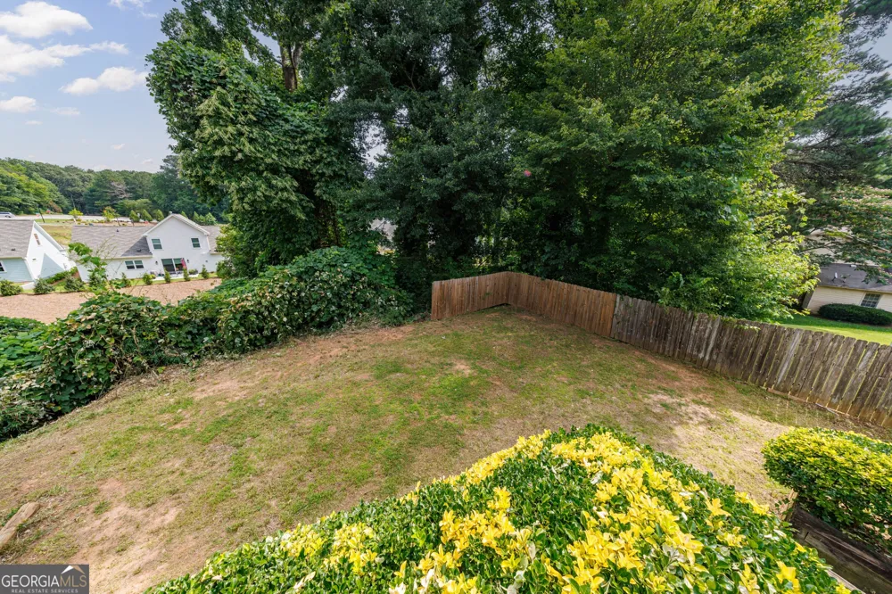 861 Lagoon CT Stone Mountain, GA 30083