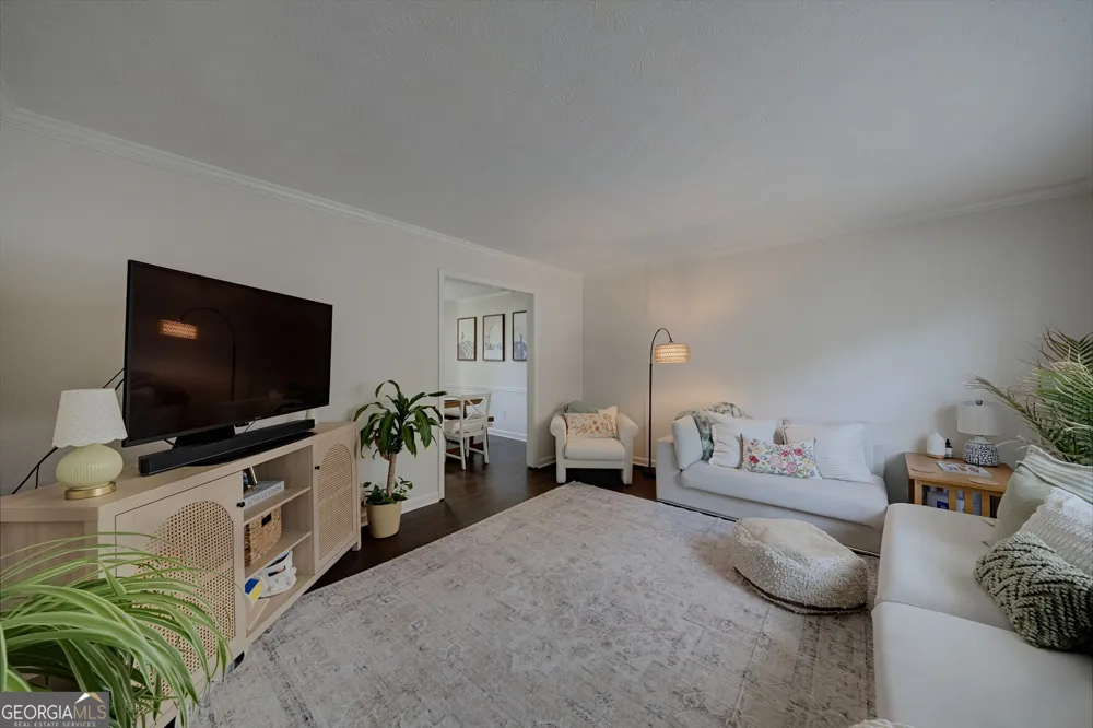 861 Lagoon CT Stone Mountain, GA 30083