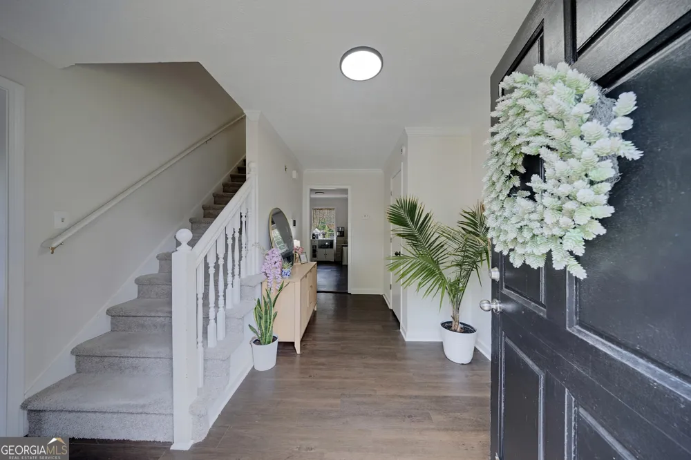 861 Lagoon CT Stone Mountain, GA 30083