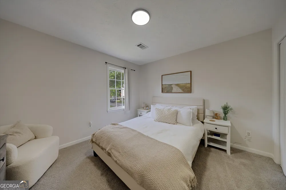 861 Lagoon CT Stone Mountain, GA 30083