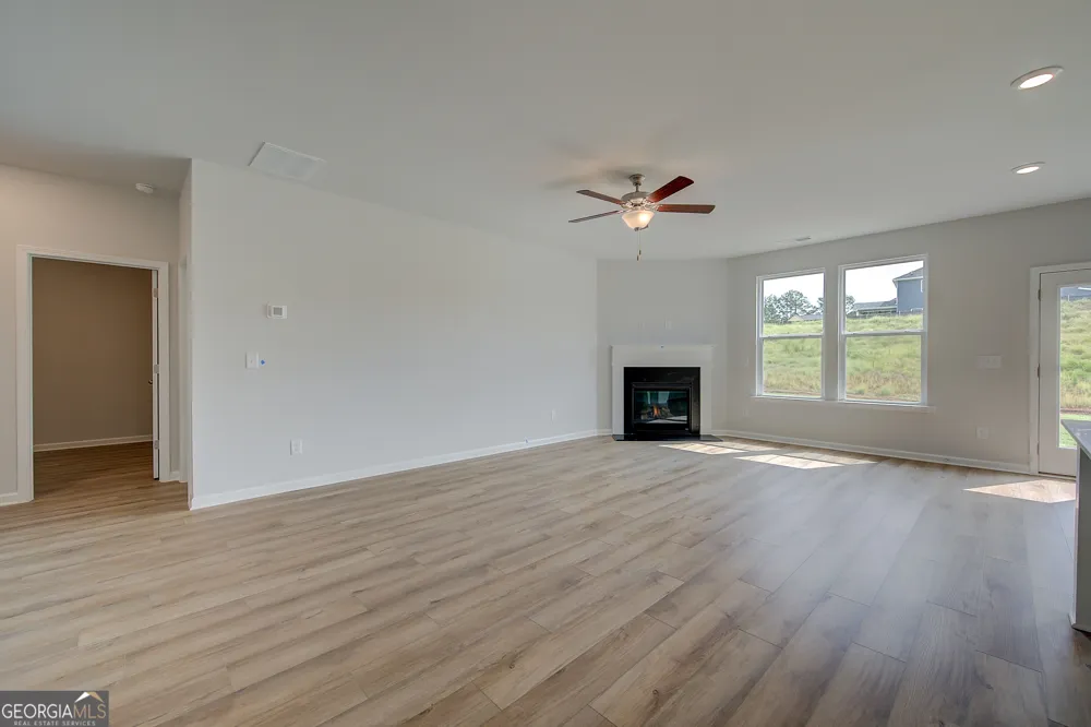 266 Linford DR Locust Grove, GA 30248