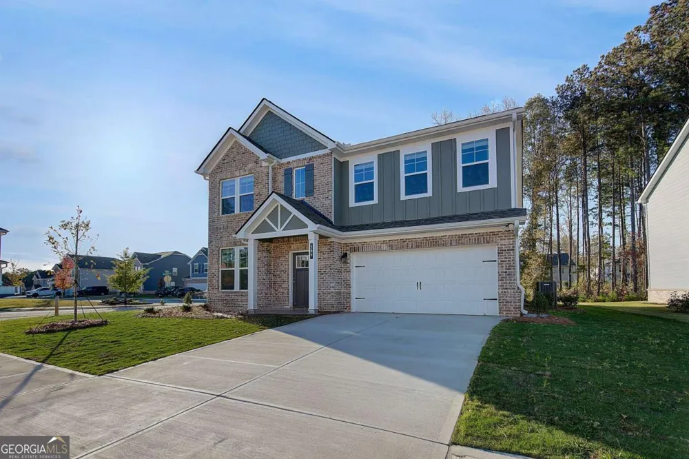 219 St Annes PL Covington, GA 30016