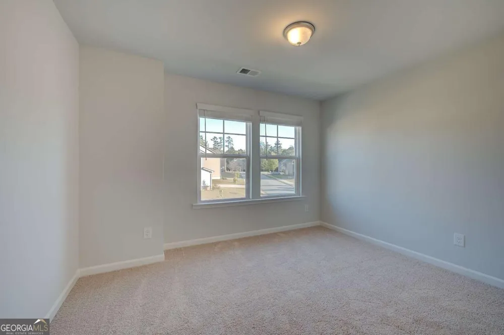 219 St Annes PL Covington, GA 30016