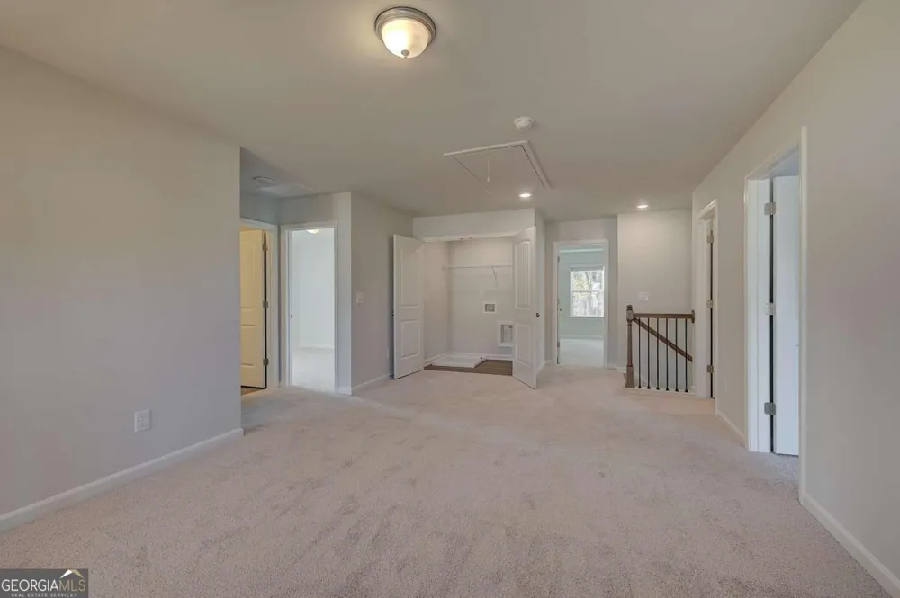 219 St Annes PL Covington, GA 30016