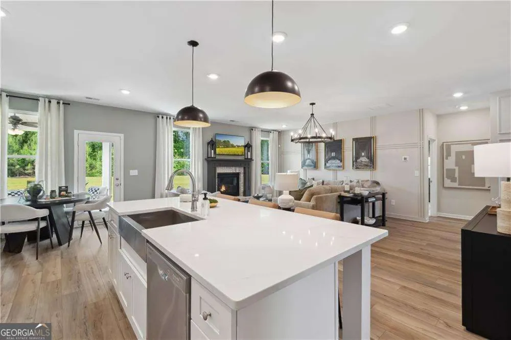 270 Linford DR Locust Grove, GA 30248